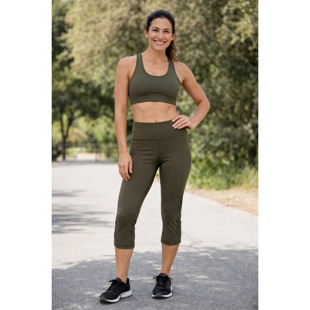 Lululemon Revitalize Crop (21") size 10 Dark Olive Leggings